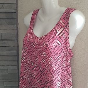 Woman's short sleeve top